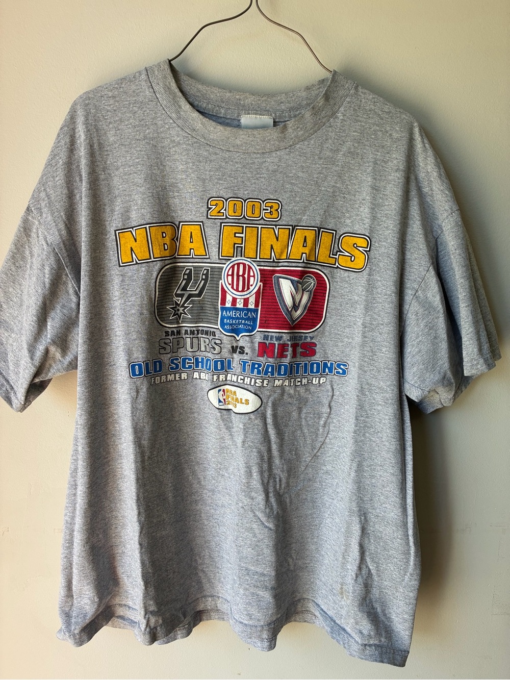 Vintage Majestic 2003 NBA Finals Grey Graphic Tee Sz XL